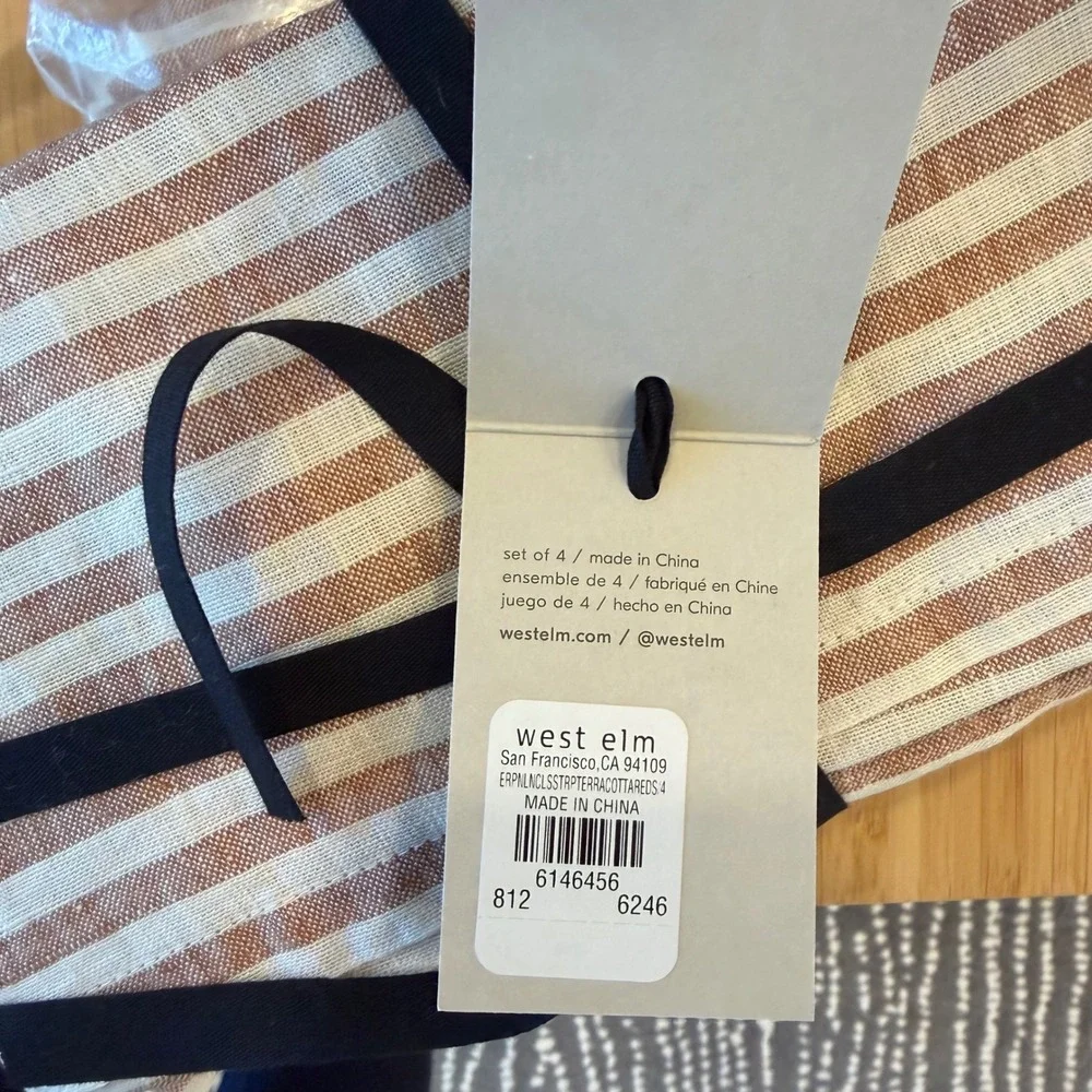 West Elm European Terracotta White Linen NEW Set 8 Napkins 18 x 18 Oeko-Tex
